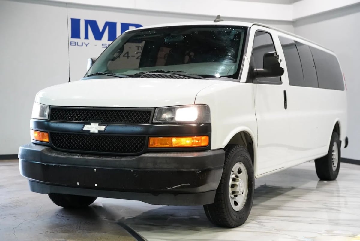 chevrolet express cargo 2020 1GCWGBFP4L1156353 image chevrolet express cargo 2020 1GCWGBFP4L1156353 image